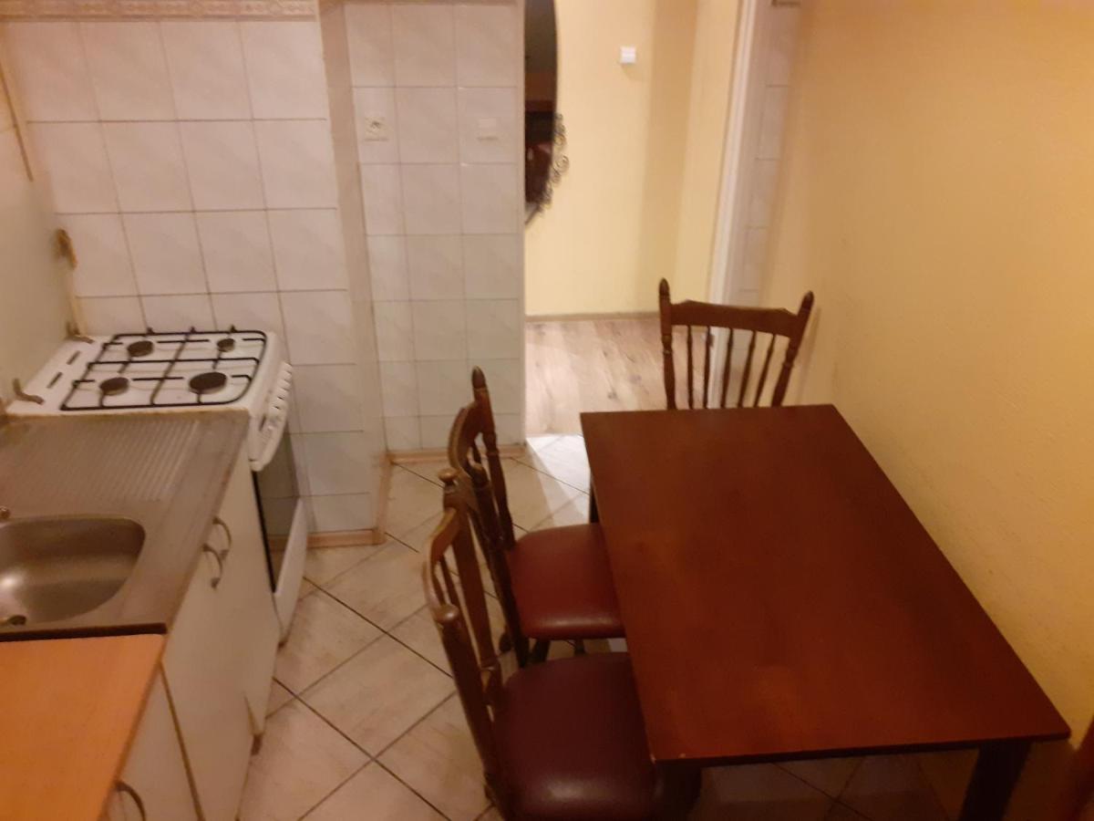 Kamienica Apartment Gniezno Luaran gambar